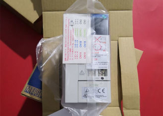 MR-J2S-40A1 Mitsubishi Electric Industrial SERVO Amplificatore 400W AC Drive 170V 2.8A