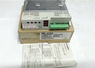 Mitsubishi 200W Amplificatore industriale MR-C20A wirth Servo Motor HC-PQ23 Uscita 1.5A 3AC