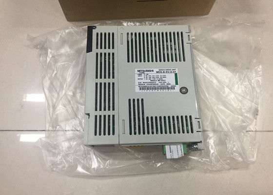 Motori elettrici Mitsubishi MDS-B-SVJ2-01 Motore servomotore ad alternatore industriale 0.1KW 0.9A