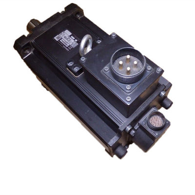 OMRON R88M-G3K020T-S2-Z Motore a corrente alternata Servomotore 2000 giri al minuto 3kW Assoluto 230VAC