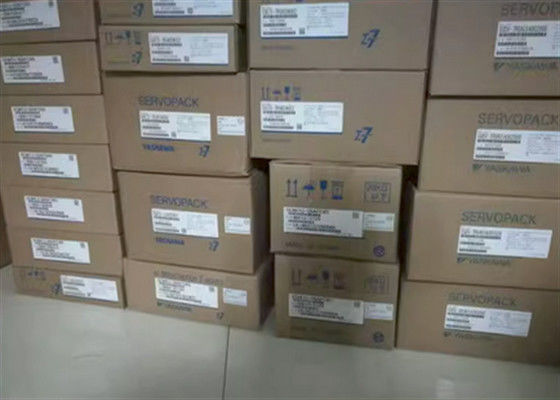 SGDH-30AE Yaskawa Ac Servo Drives Industrial Trifase 3.0kW