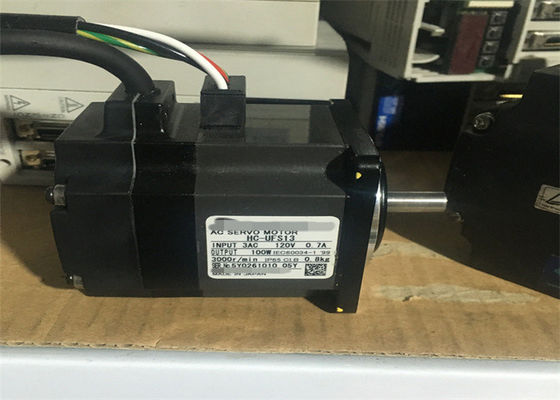 Servomotore industriale CA Mitsubishi HC-UFS13 / HC-UFS23 / HC-UFS43 / HC-UFS73