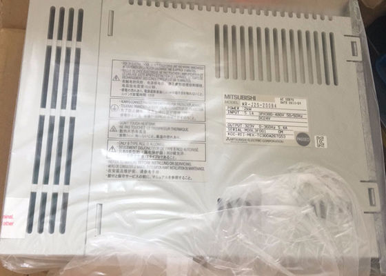 Mitsubishi MR-J2 Serie 2kW Servo Amplificatori MR-J2S-200B4 Motore industriale nuovo