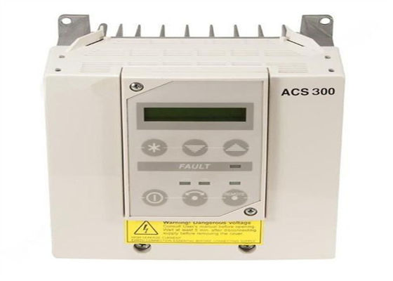 ABB 3BSE000863R1 SR511 Modulo regolatore di potenza 310W Max 35Amp 18-30 VDC Input