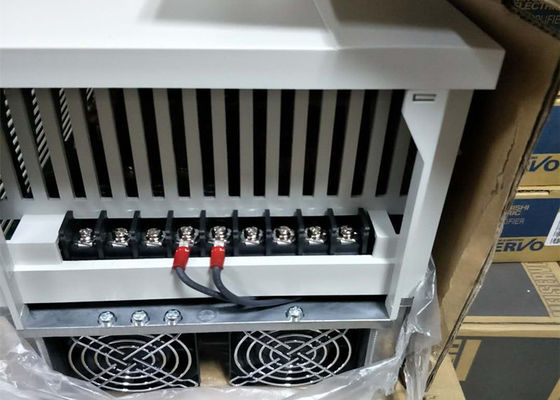 Mitsubishi 7KW AC Servo Amplificatore MR-J2S-700B MELSERVO MR-J2 Servodrive industriale NUOVO