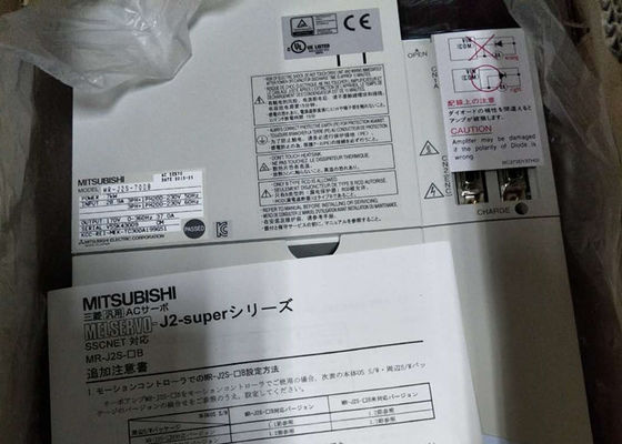 Mitsubishi 7KW AC Servo Amplificatore MR-J2S-700B MELSERVO MR-J2 Servodrive industriale NUOVO