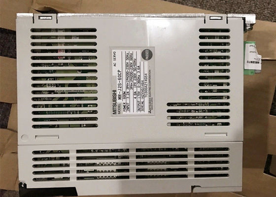 Giappone Mitsubishi Industrial AC Servo Driver MR-J2S-60CP Potenza 600w Amplificatore elettrico NUOVO