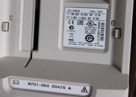 Convertitore inverter CA Unidrive M 22/30KW 47A Nidec Emerson CONTROL TECHNIQUES M701-064-00470A