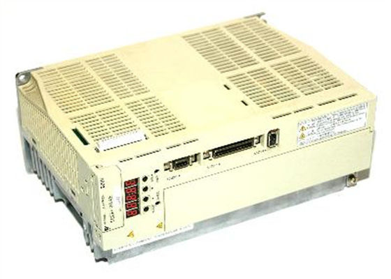 Nuovo SGDH-30AE Yaskawa Sigma II Servoamplificatore originale 0,5 KW