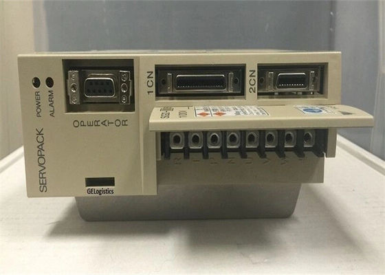 Yaskawa SGD-02BH AC Servo Drives industriali Nuovo in scatola originale