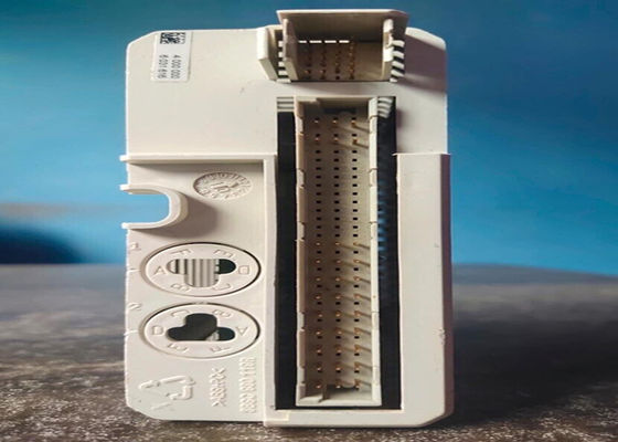 ABB DI810 3BSE008508R1 DIGITAL INPUT 24V 16 CH isolato in due gruppi di 8 canali.