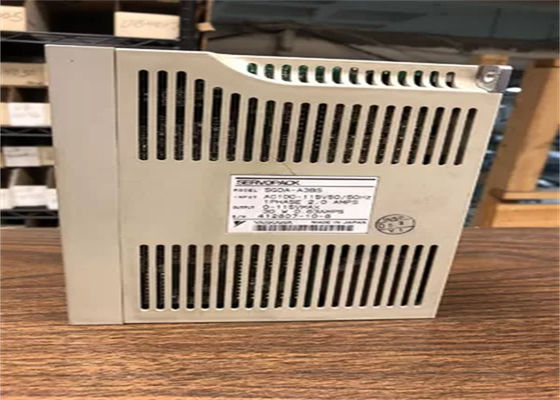 Yaskawa SGDA-A3BS Servo Drives Nuovo di zecca in scatola originale 100V