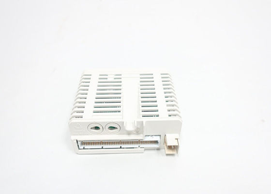 ABB DI814 3BUR001454R1 Modulo di corrente digitale 24V 16 canali