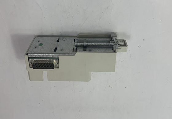 ABB TY804K01 3BSE033670R1 Unità di terminazione del modulo 8 PC Shunt Stick TY804. 1000 Ohm Shunt