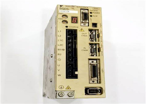 Yaskawa SGDS-02A72A 200-230V Servo Voltage Drives Nuovo in originale
