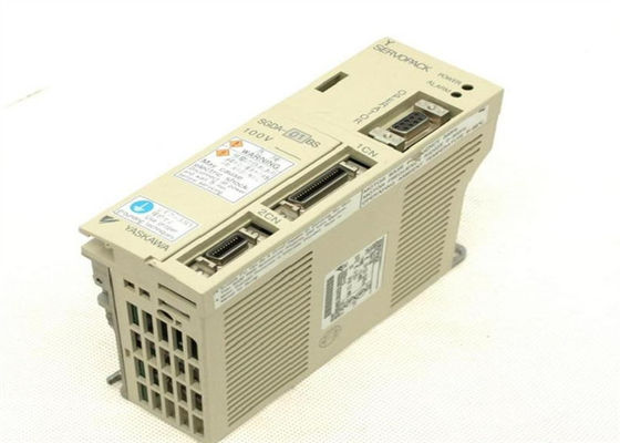 Giappone Yaskawa Nuovo SGDA-01BS Servo Amplificatore 115V AC Output