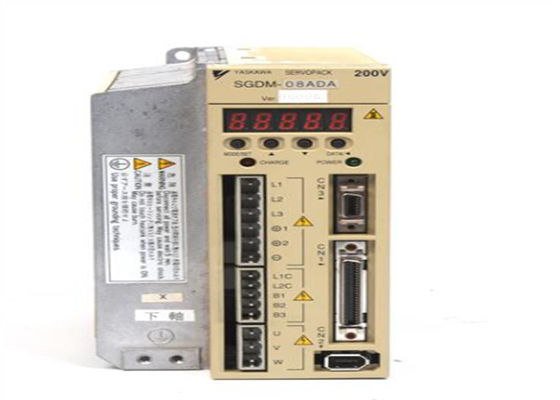 Brand Yaskawa SGDM-08ADA Nuovo servo amplificatore CA in scatola originale