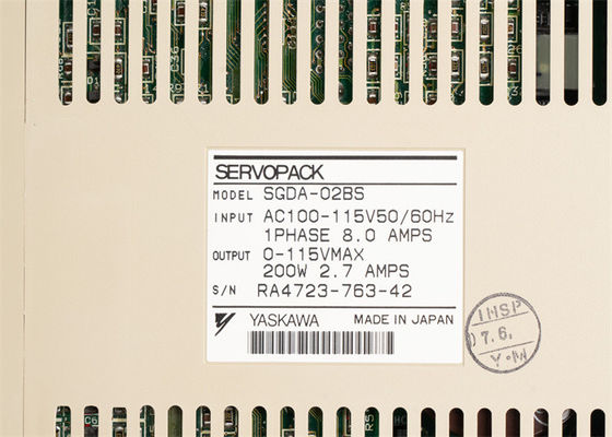 Giappone Nuovo Servoamplificatore Original Yaskawa SGDA-02BS 115V 200W