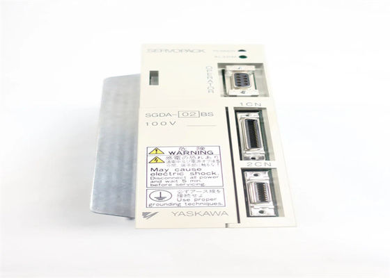 Giappone Nuovo Servoamplificatore Original Yaskawa SGDA-02BS 115V 200W