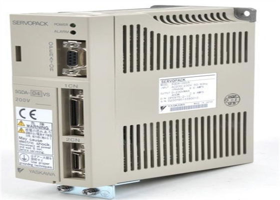 Giappone Nuovo Yaskawa SGDA-04VS Servo Amplificatore originale 230V