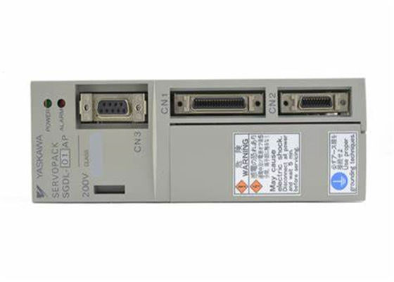 Yaskawa SGDL-01AP Nuovi servo drivers industriali 200-230V in scatola