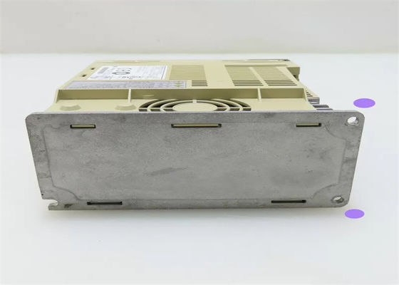 Nuovo Yaskawa SGDS-08A05A AC Servo Amplificatore Original Box