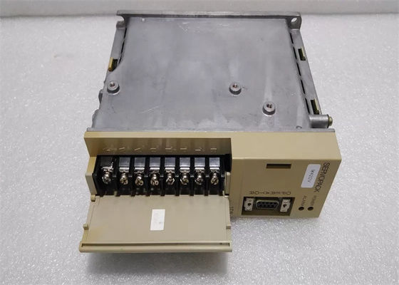Nuovo amplificatore Yaskawa SGDA-01APP in scatola originale