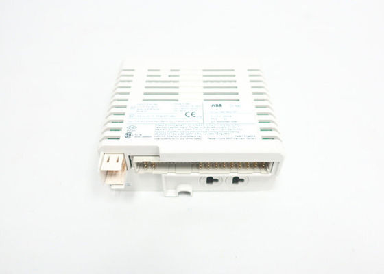 ABB DI890 3BSC690073R1 Interfaccia di sicurezza intrinseca Canali isolati galvanici individualmente