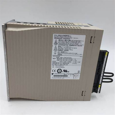 Yaskawa SGDV-120A01A Serie AC Servo Amplificatore 230V Nuovo