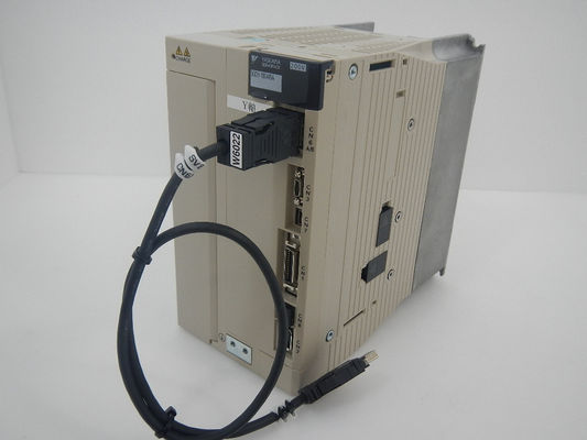 Servo amplificatore Yaskawa Modello SGDV-180A15A Nuovo in scatola