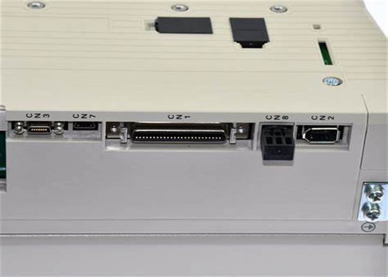 Yaskawa SGDV-200A05A AC Servo Amplificatore Nuovo in scatola originale