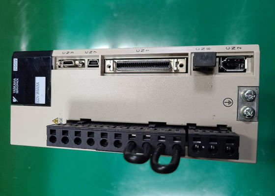 Yaskawa SGDV-3R8A05A AC Servo Amplificatore Nuovo in Originale