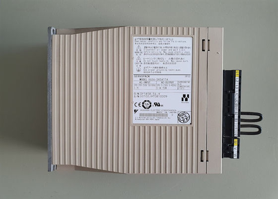 Yaskawa Nuovo SGDV-5R5A11A AC Servo Amplificatore 750W Potenza di uscita