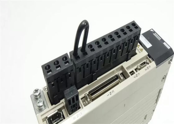 SGDV-7R6A05A Yasakwa Nuovo amplificatore AC Servo in originale