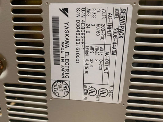 Yaskawa SGDB-44ADG treno a impulsi bi-fase con differenza di fase di 90° Servo Drive 4.4KW