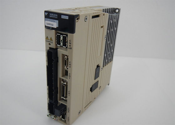 SGDV-R70A15A 200V Yaskawa Nuovo servo amplificatore CA in scatola originale