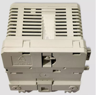 ABB DO820 3BSE008514R1 Relay di uscita digitale 8 ch Modulo I-O 0,3 kg