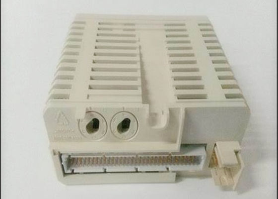 ABB DX 722F Rev. B 3BDH000383R0001 Modulo di ingresso/uscita digitale Hardware di controllo indipendente