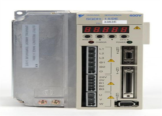 SGDH-15DE Yaskawa Sigma Serie II AC Servo Amplificatore Nuovo in scatola