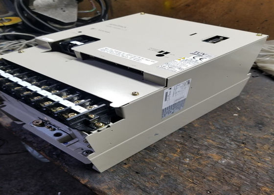 Yaskawa Industrial SGDB-60AD Servo Drives Nuovo Nuovo in scatola