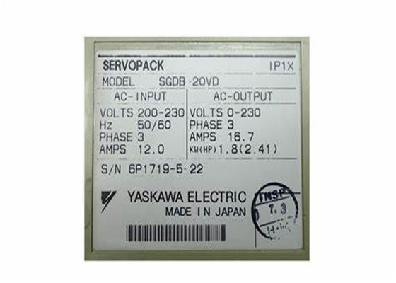 Nuovo Yaskawa SGDB-20VD AC Servo Drives 230V Voltage Original Box