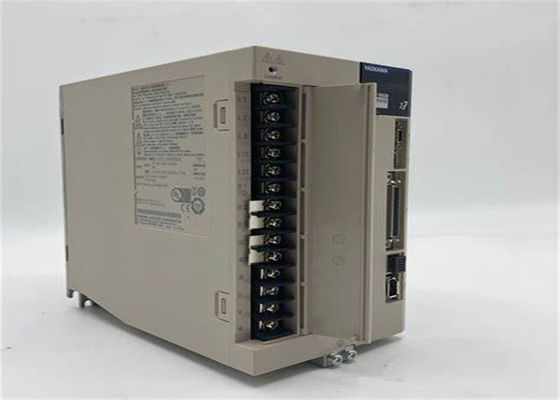 Yaskawa SGD7S-180A00A Servo drivers industriali Nuovo in scatola