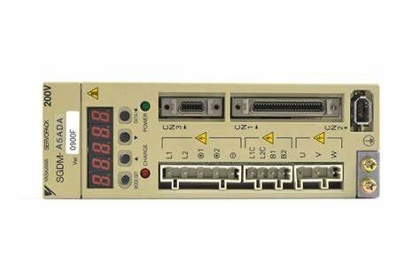 Yaskawa SGDE-08AS 1 Fase 4.4A 200V 750W 1HP Controllo della coppia di velocità Servo driver CA