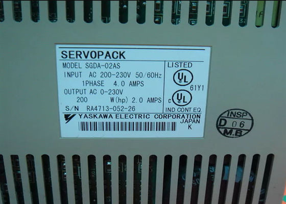 Servo amplificatore 230V Yaskawa SGDA-02AS Nuovo in scatola originale