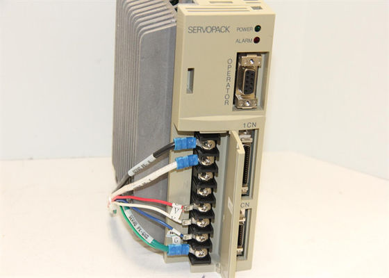 Yaskawa Sigma Serie SGDA-02BP 100V Servo Drive Nuovo in scatola
