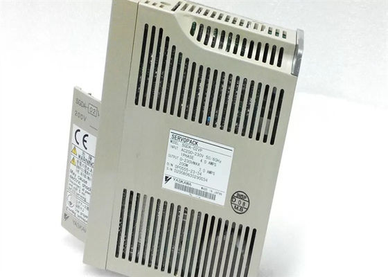 Yaskawa SGDA-02VP Serie Servo Drive Nuovo originale in scatola 200V
