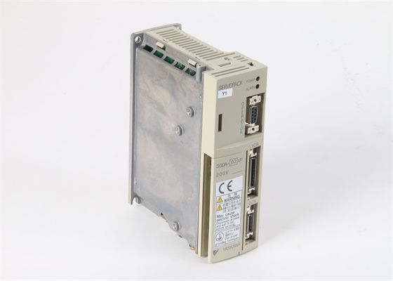 Yaskawa SGDA-02VP Serie Servo Drive Nuovo originale in scatola 200V