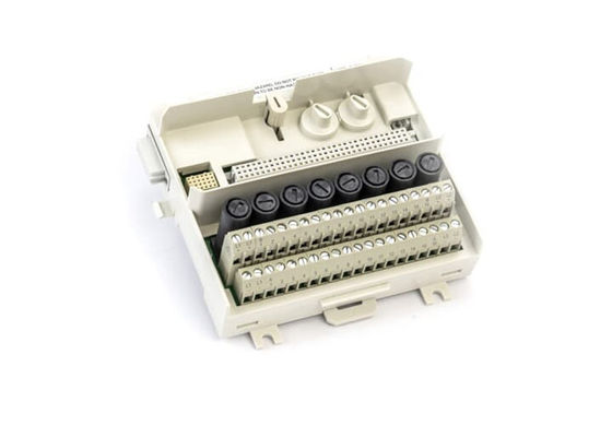 ABB TU838 3BSE008572R1 Modulo_Terminazione_Unit Extended MTU 50V 0,375kg