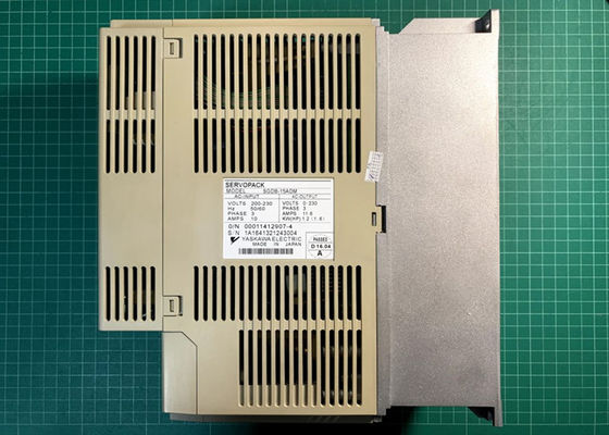 Yaskawa SGDB-15ADM Servo Drives Industria Nuova scatola originale