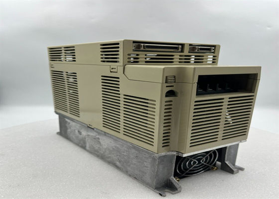 Yaskawa SGDB-15ADM Servo Drives Industria Nuova scatola originale